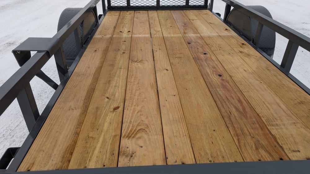 60"x10' Lamar Utility