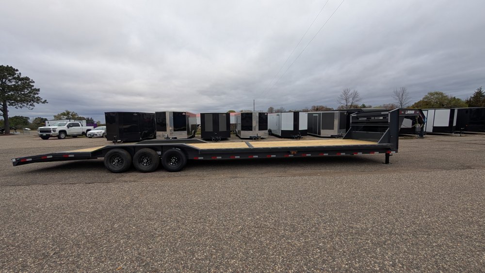 8' 6"x40' LAMAR Equipment