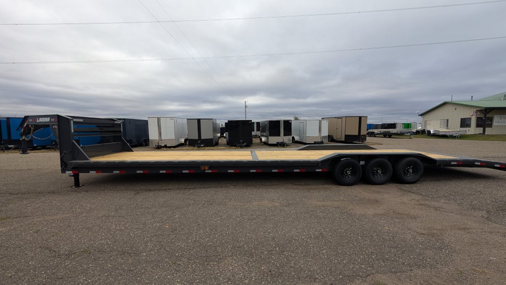 8' 6"x40' LAMAR Equipment