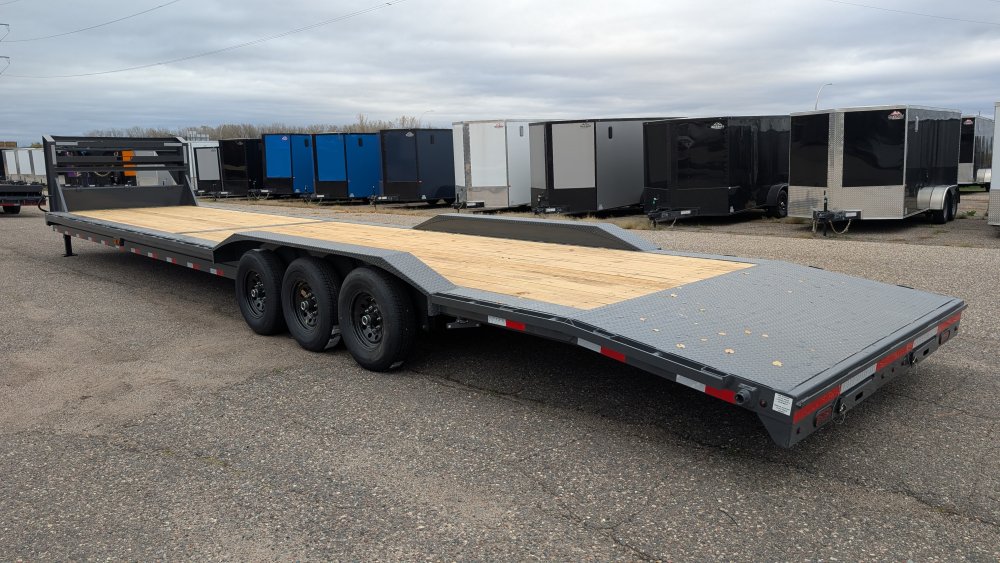 8' 6"x40' LAMAR Equipment