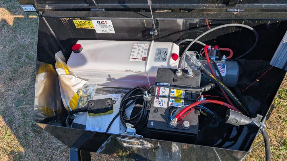 83"x14' Quality Steel & Aluminum Dump