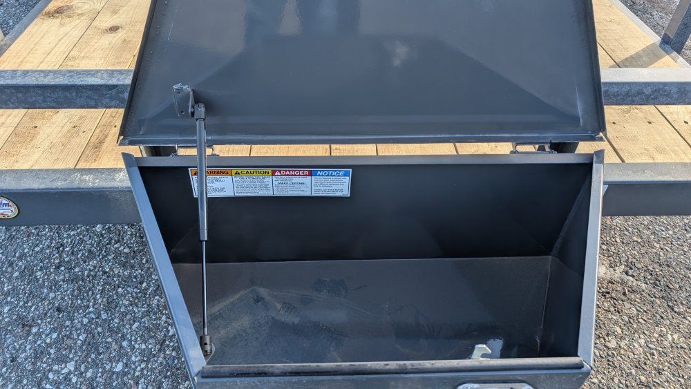 83"x16' Lamar Utility