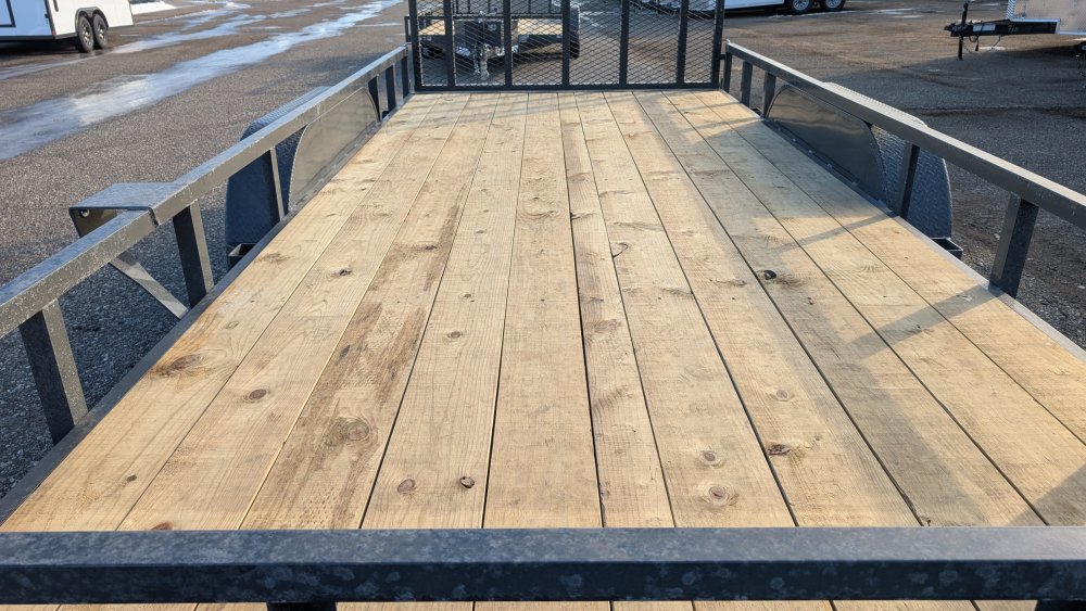 83"x16' Lamar Utility