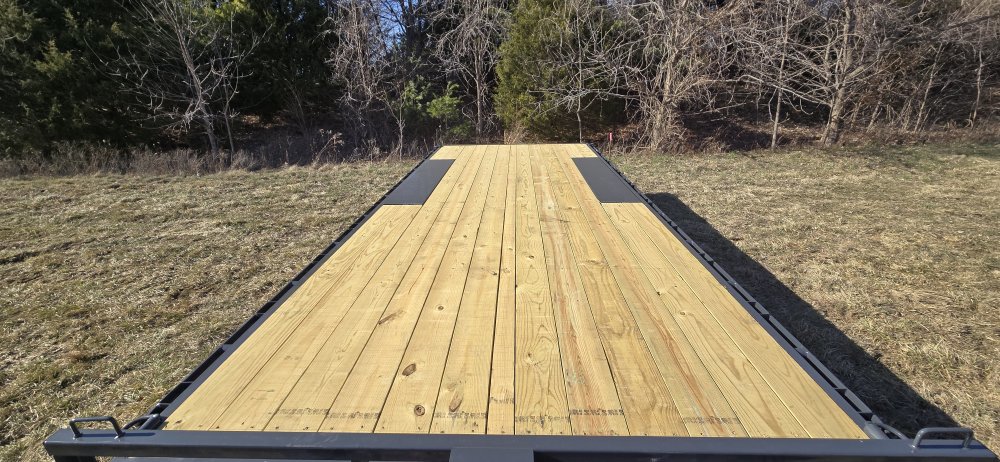 102"x20' Lamar Equipment