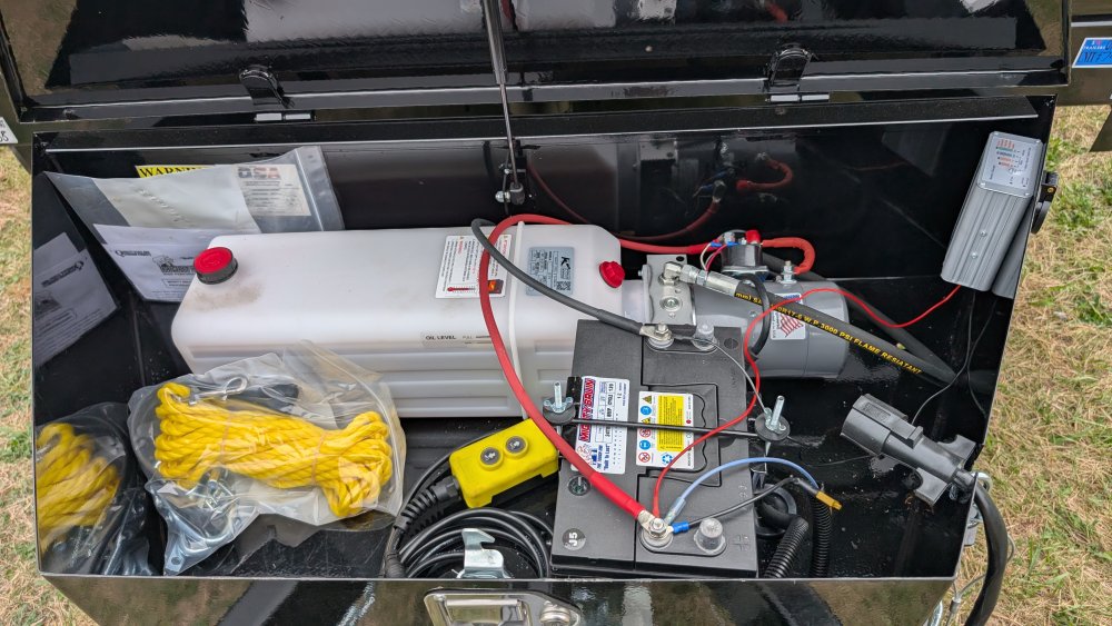 83"x16' Quality Steel & Aluminum Dump