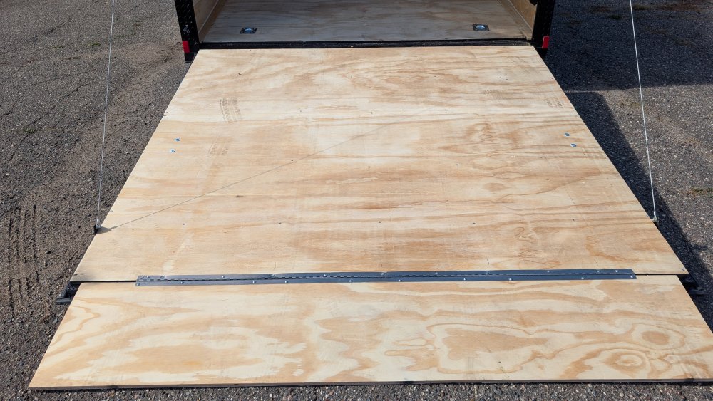 8' 6"x28' Rock Solid Cargo Enclosed Cargo