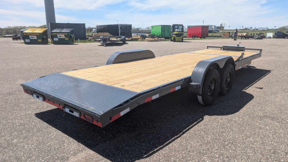 83"x24' Lamar Flatbed Car Hauler