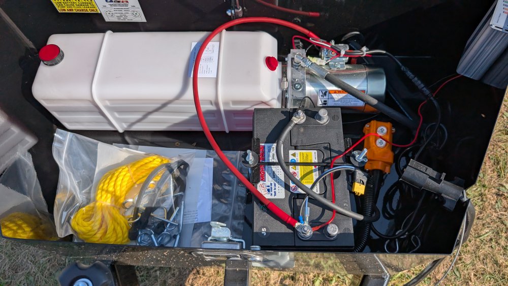 83"x14' Quality Steel & Aluminum Dump