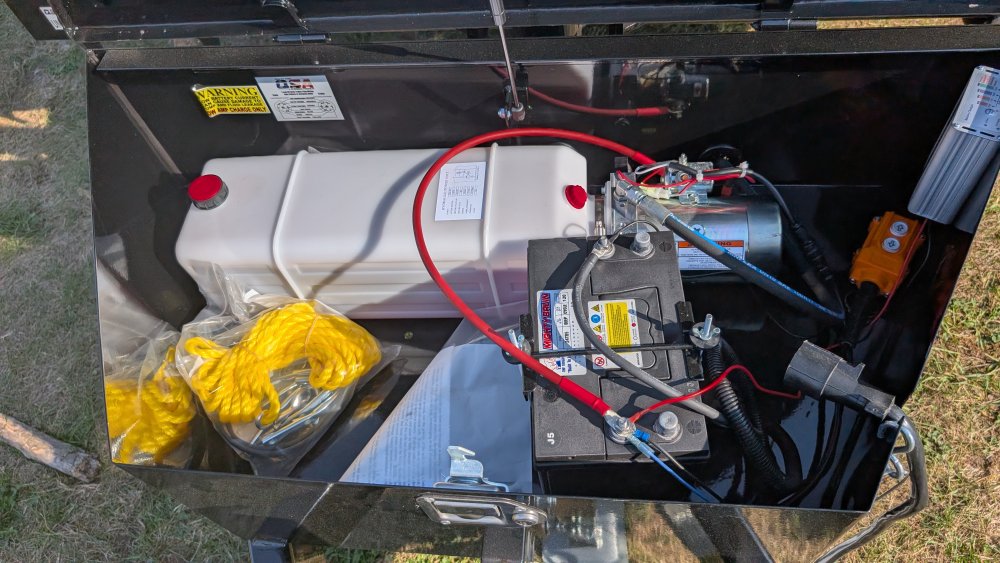 83"x14' Quality Steel & Aluminum Dump