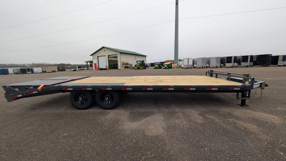 102"x24' LAMAR Equipment