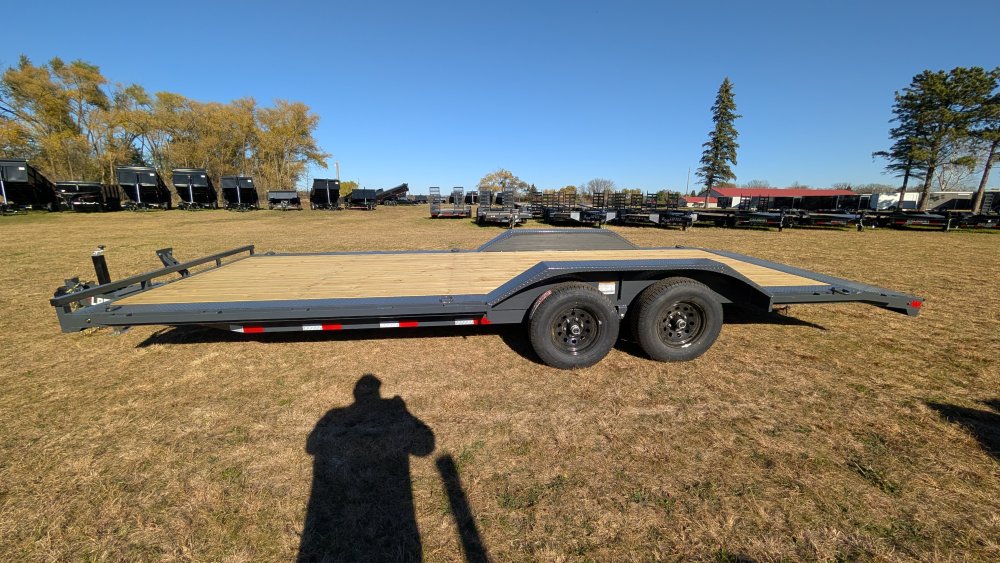 102"x22' LAMAR Flatbed Car Hauler
