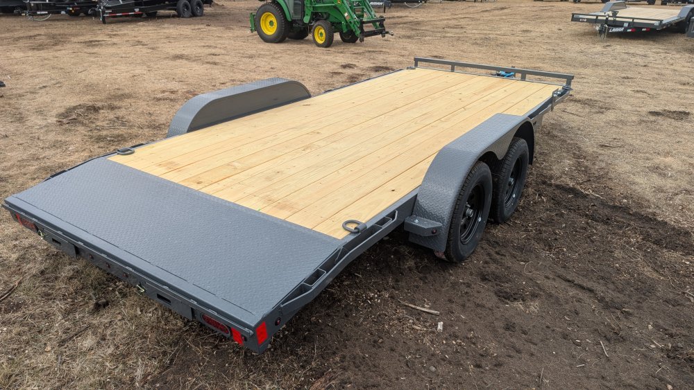 83"x18' Lamar Flatbed Car Hauler