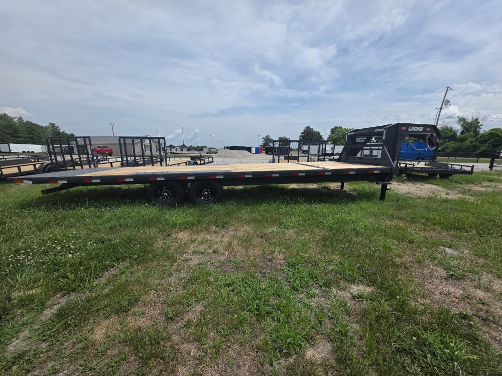 102"x26' Lamar Tilt