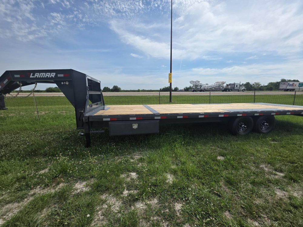 102"x26' Lamar Tilt