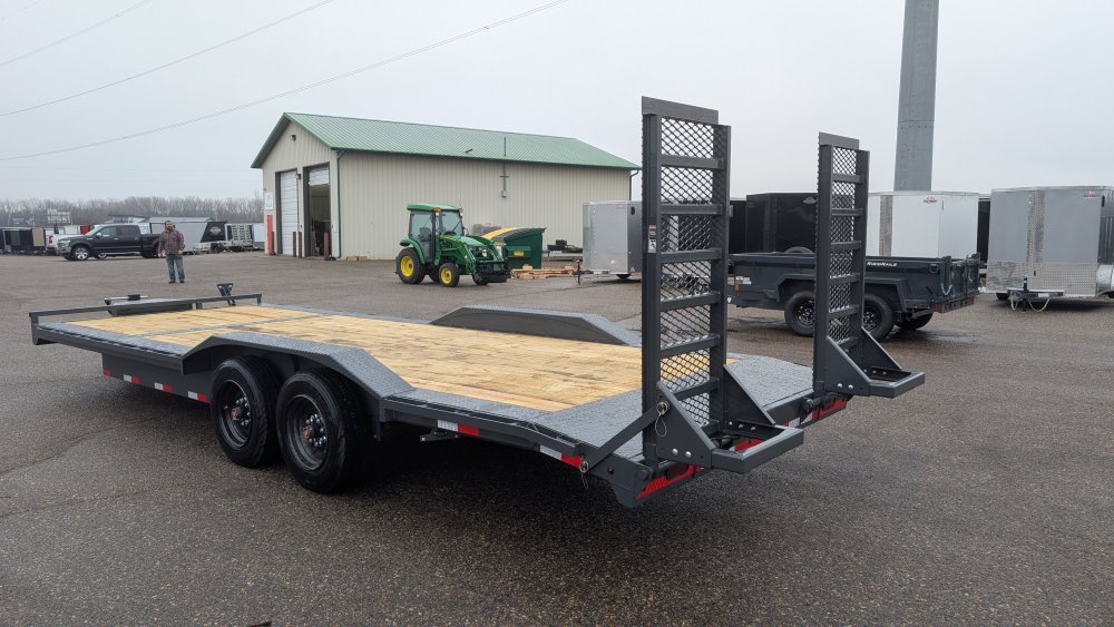 102"x24' Lamar Equipment