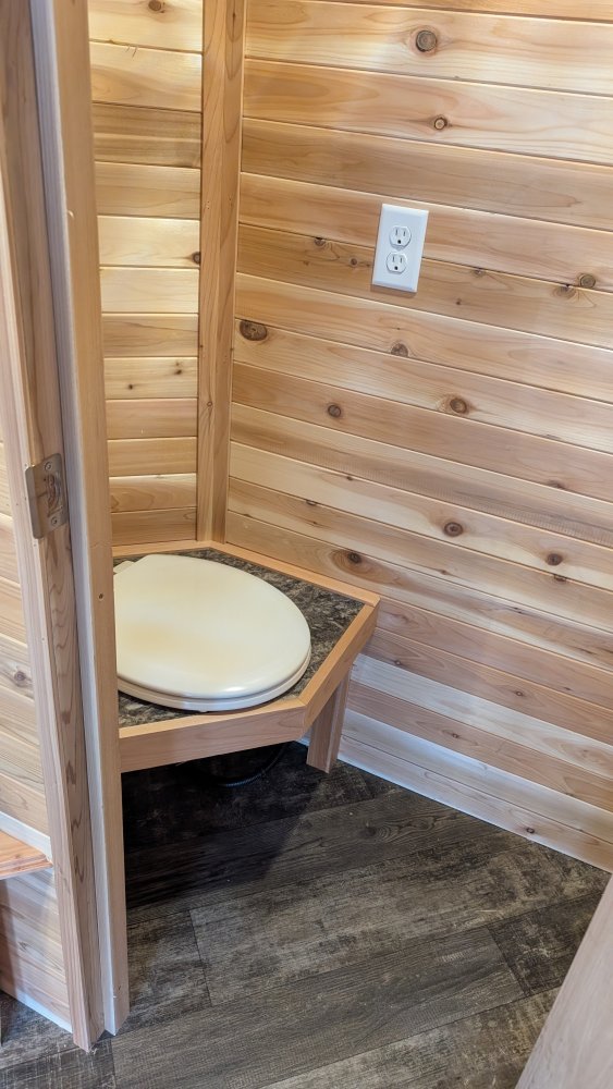 6' 6"x14' American Surplus and Manufacturing Inc Fish House