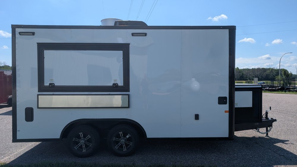 8' 6"x16' Rock Solid Cargo Concession