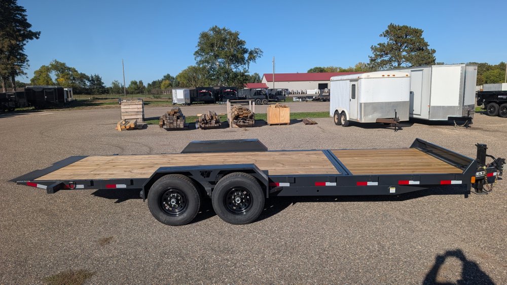 82"x22' Hillcrest Trailers, LLC Tilt