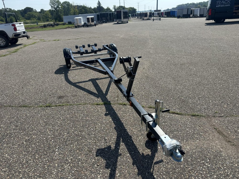 67"x18' 10" EZ Loader Boat