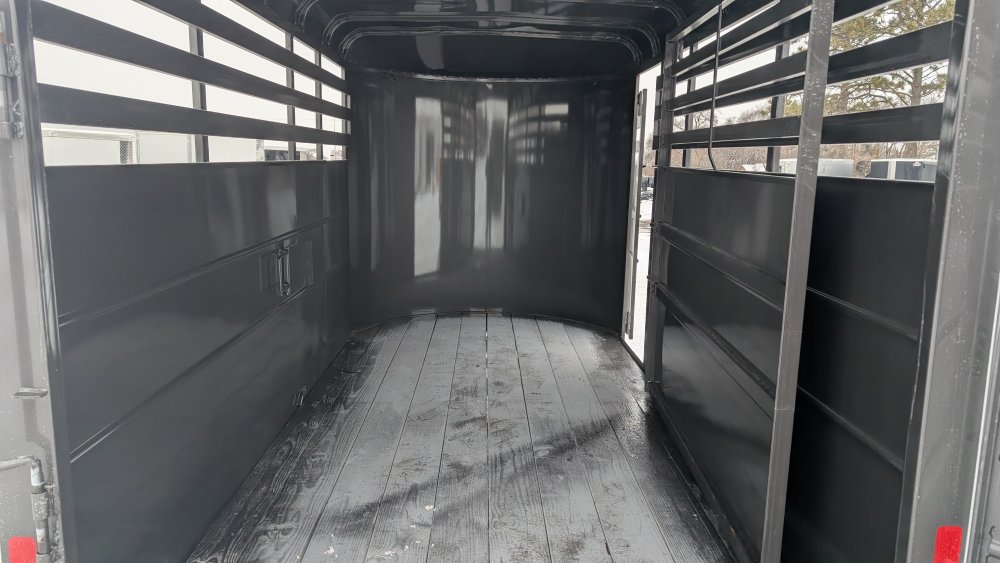 6'x14' Delta Livestock