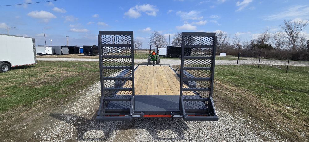 83"x20' Lamar Equipment