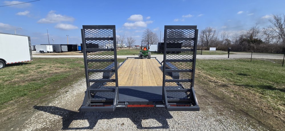 83"x20' Lamar Equipment