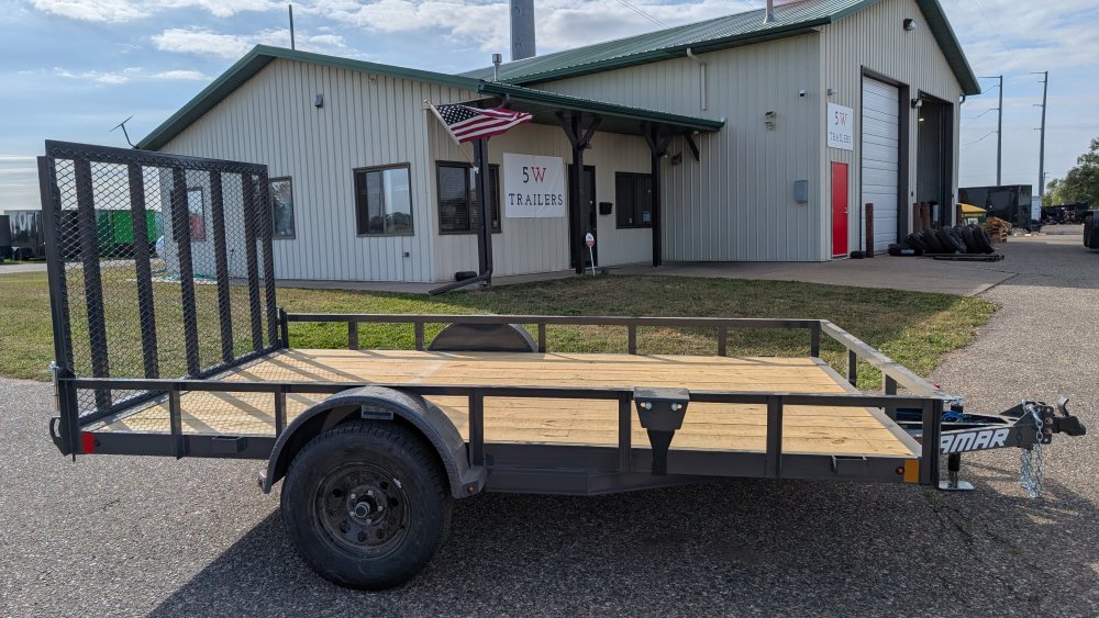 83"x12' LAMAR Utility