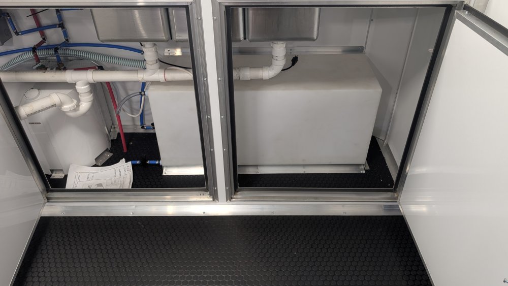8' 6"x16' Rock Solid Cargo Concession
