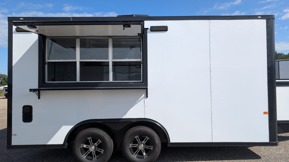 8' 6"x16' Rock Solid Cargo Concession