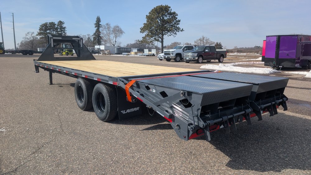 102"x25' Lamar Equipment