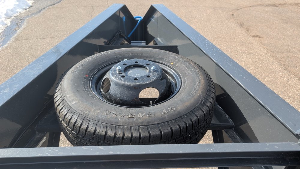 102"x25' Lamar Equipment