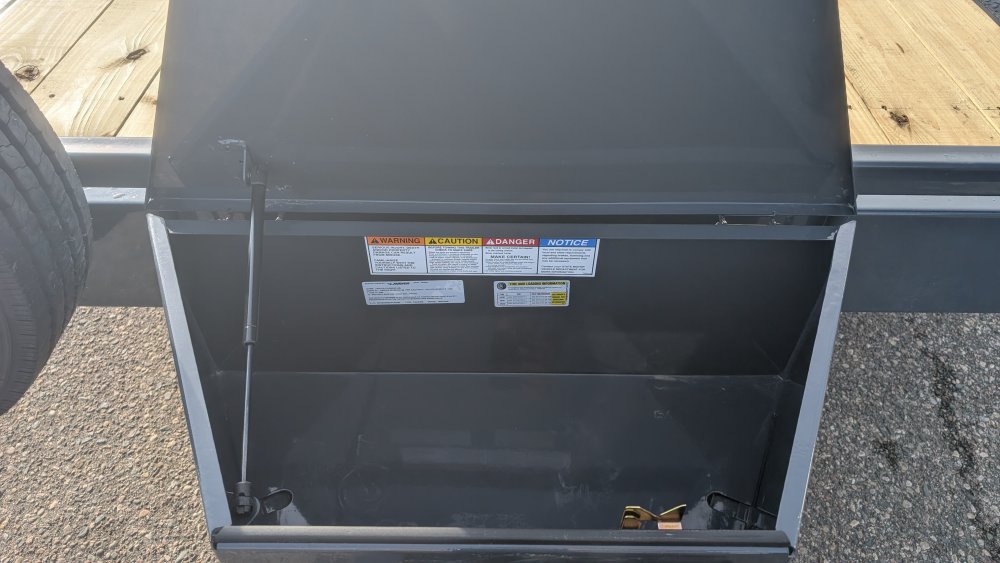 102"x24' Lamar Equipment