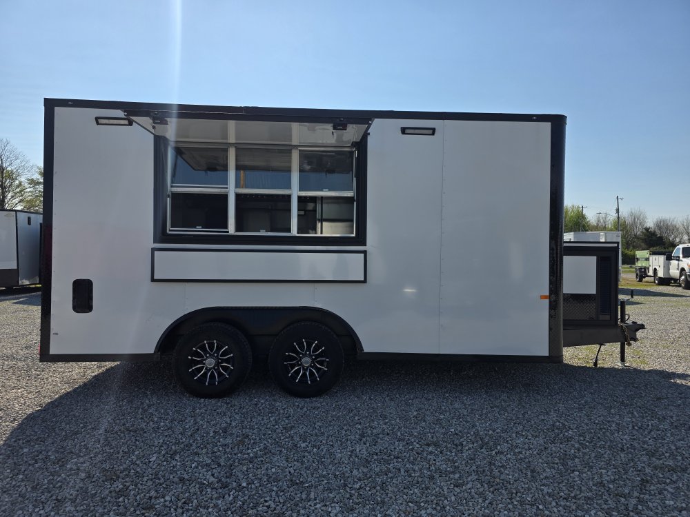 8' 6"x16' Rock Solid Cargo Concession