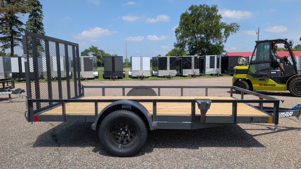 83"x12' Lamar Utility
