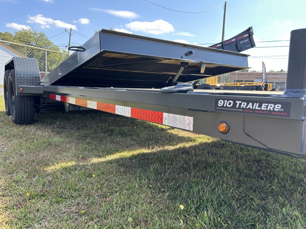 8.5' x 27' 3" Belmont Gravity Tilt Equipment Trailer