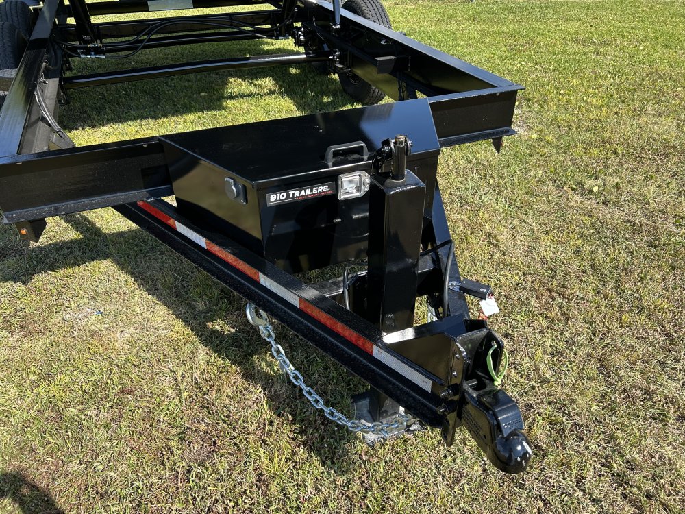 6.75'x14' Belmont Dump Trailer - Black