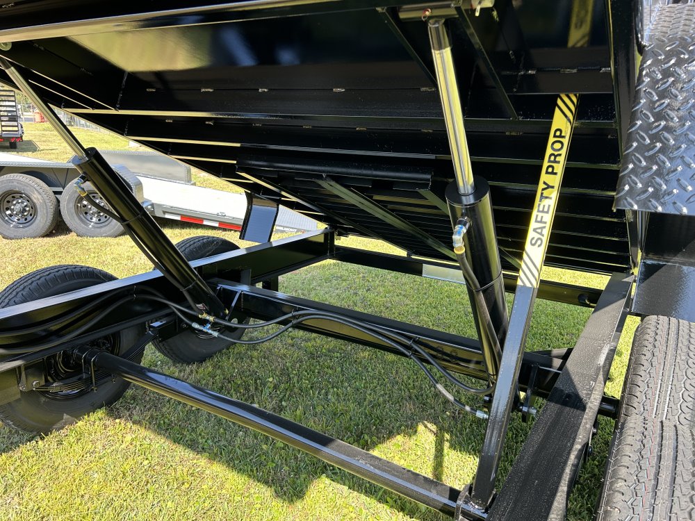 6.75'x14' Belmont Dump Trailer - Black