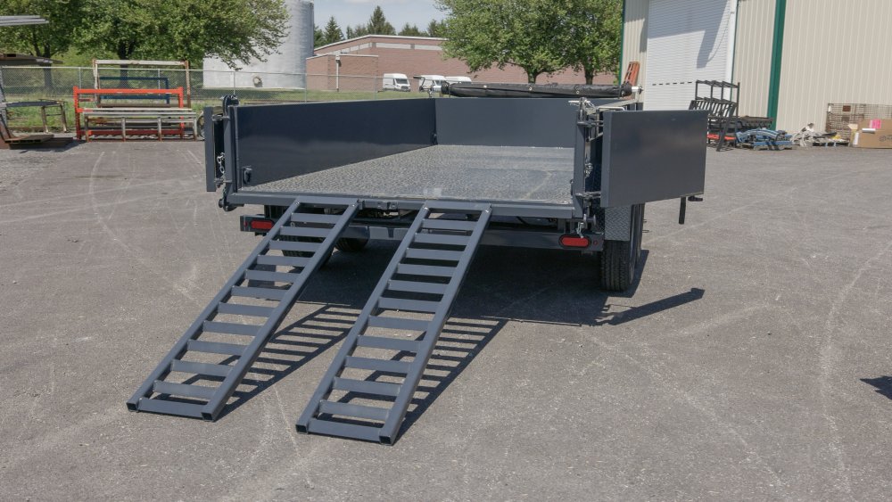 6.75'x14' Belmont Dump Trailer - Black