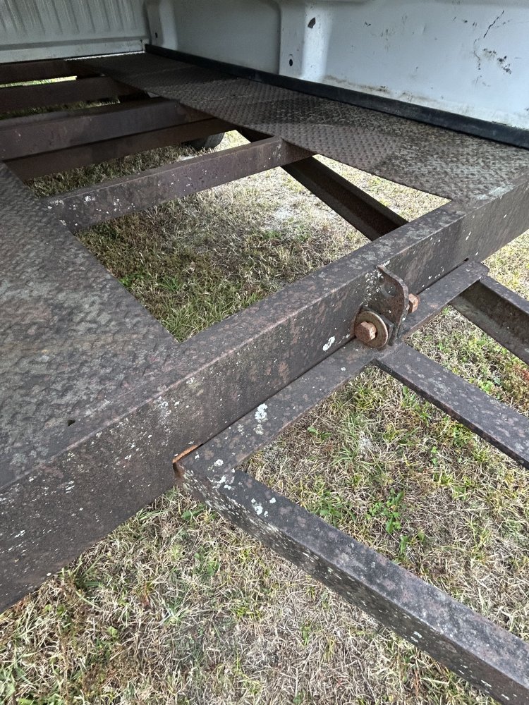 Tri-Axle Farm Trailer