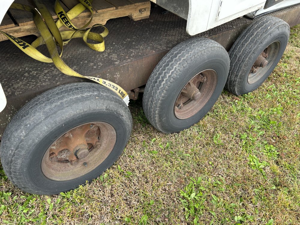 Tri-Axle Farm Trailer