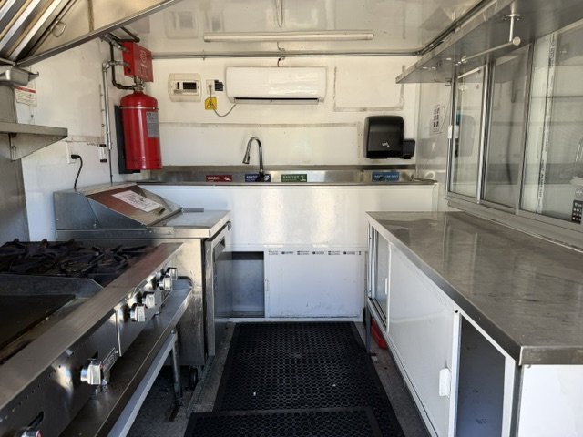 USED 8x10 Food Trailer W/ Hood Vent & Fire Supression, Griddle, Deep Fryer, 2 Eye Burner, Sandwich P