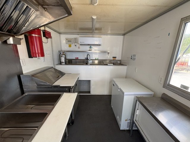 2025 FUDT USED 8X15 Food Trailer Fully Loaded
