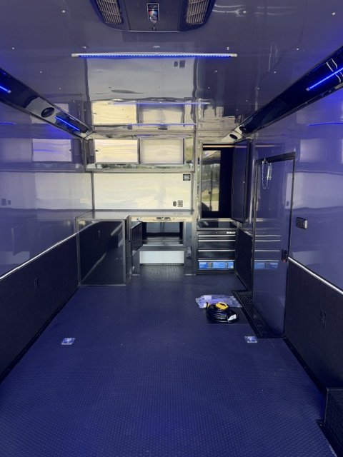 8.5x28 Race Trailer LOADED 2025 Spartan NEW OLD STOCK