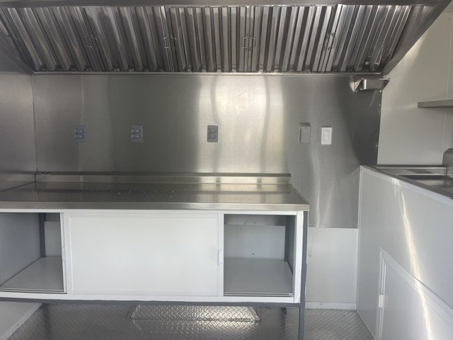 USED 8X10 Food Trailer W/ Minisplit A/C, Triple Sink, Concession Window 2025 FUDT