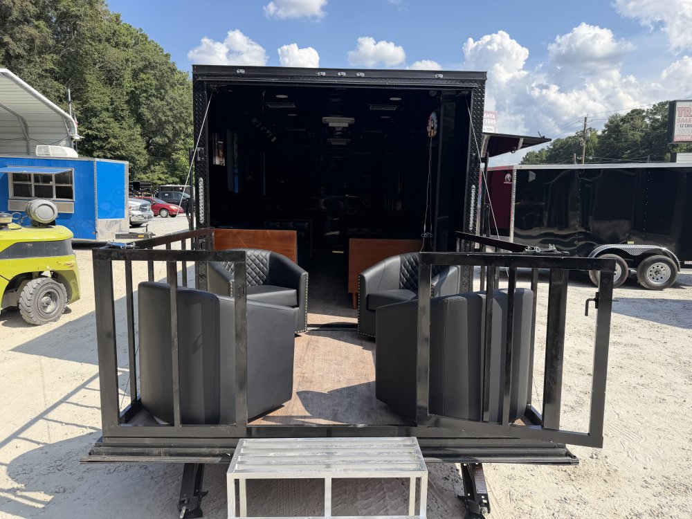 8.5X24 SMOKE LOUNGE TRAILER FULLY LOADED 2026 Quality Cargo Trailers