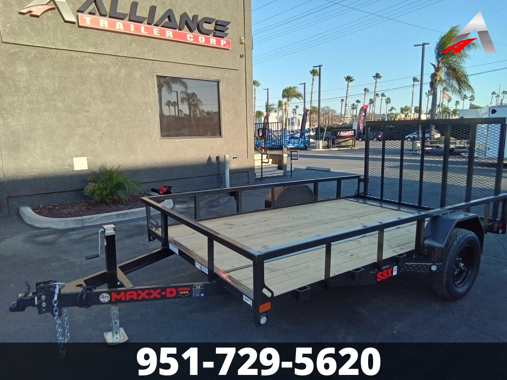 2025 MAXXD 83" X 12' S3X S/A UTILTY TRAILER