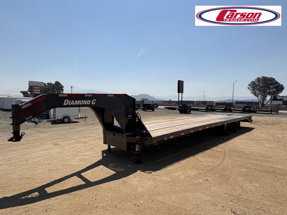 102x35 Diamond C Trailer Deck over Flatbed