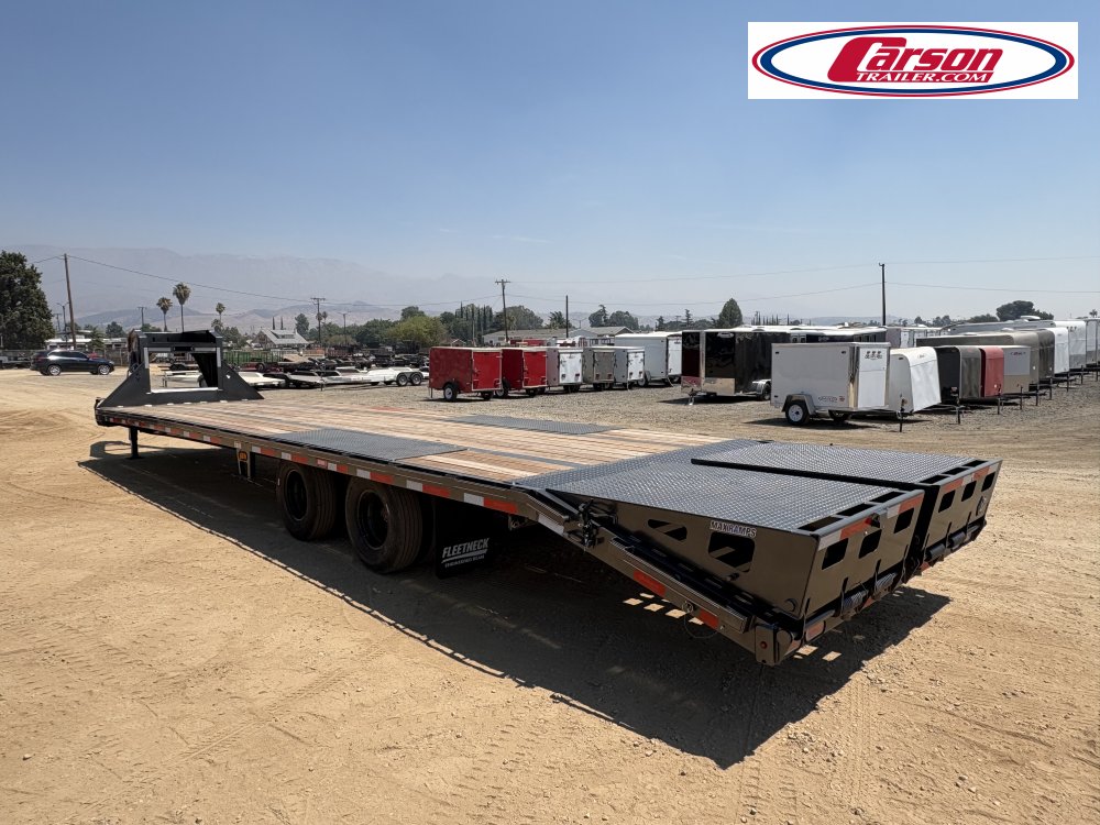 102x35 Diamond C Trailer Deck over Flatbed