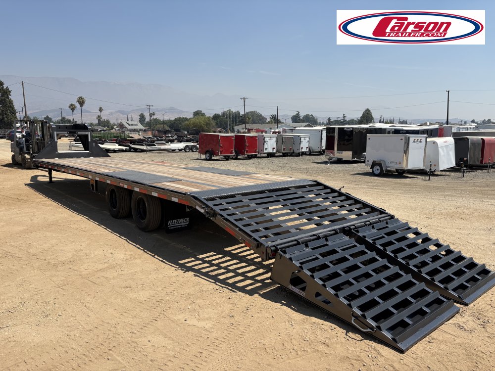 102x35 Diamond C Trailer Deck over Flatbed