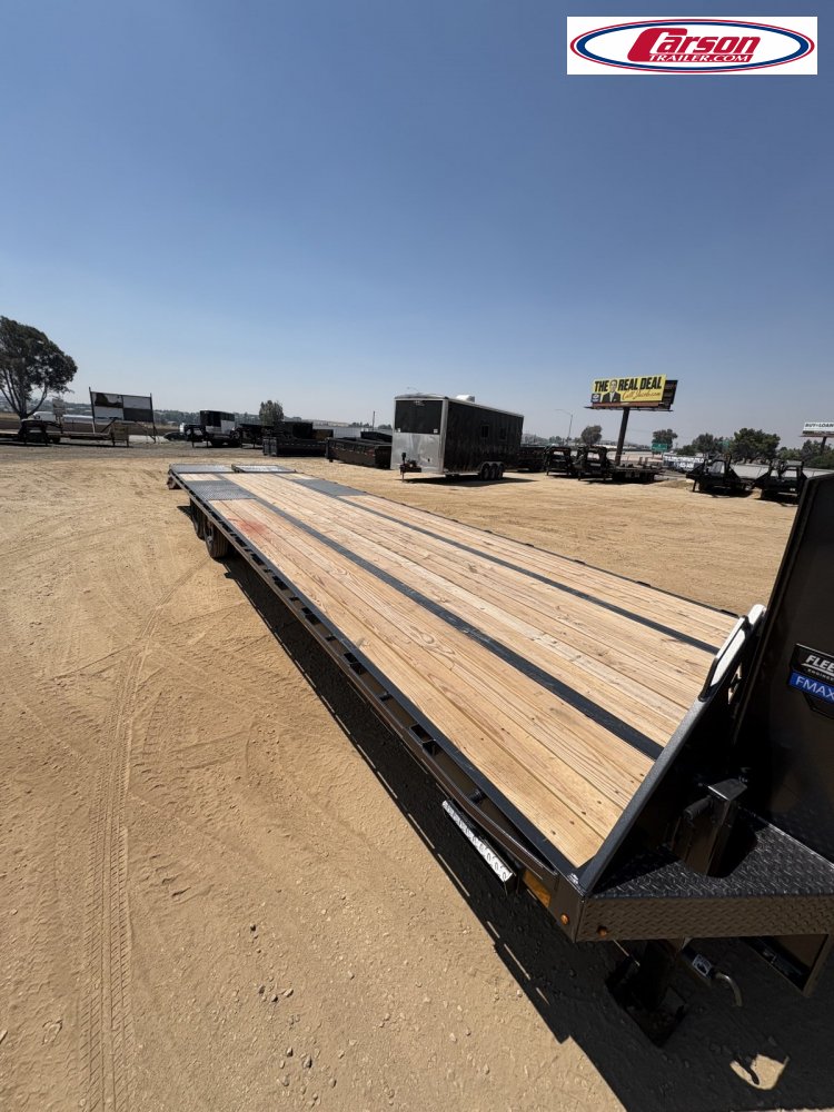102x35 Diamond C Trailer Deck over Flatbed